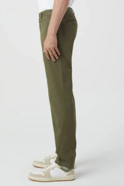 Clifton Slim Chino