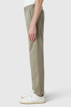 Clifton Slim Chino