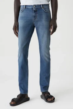 Jean Unity Slim