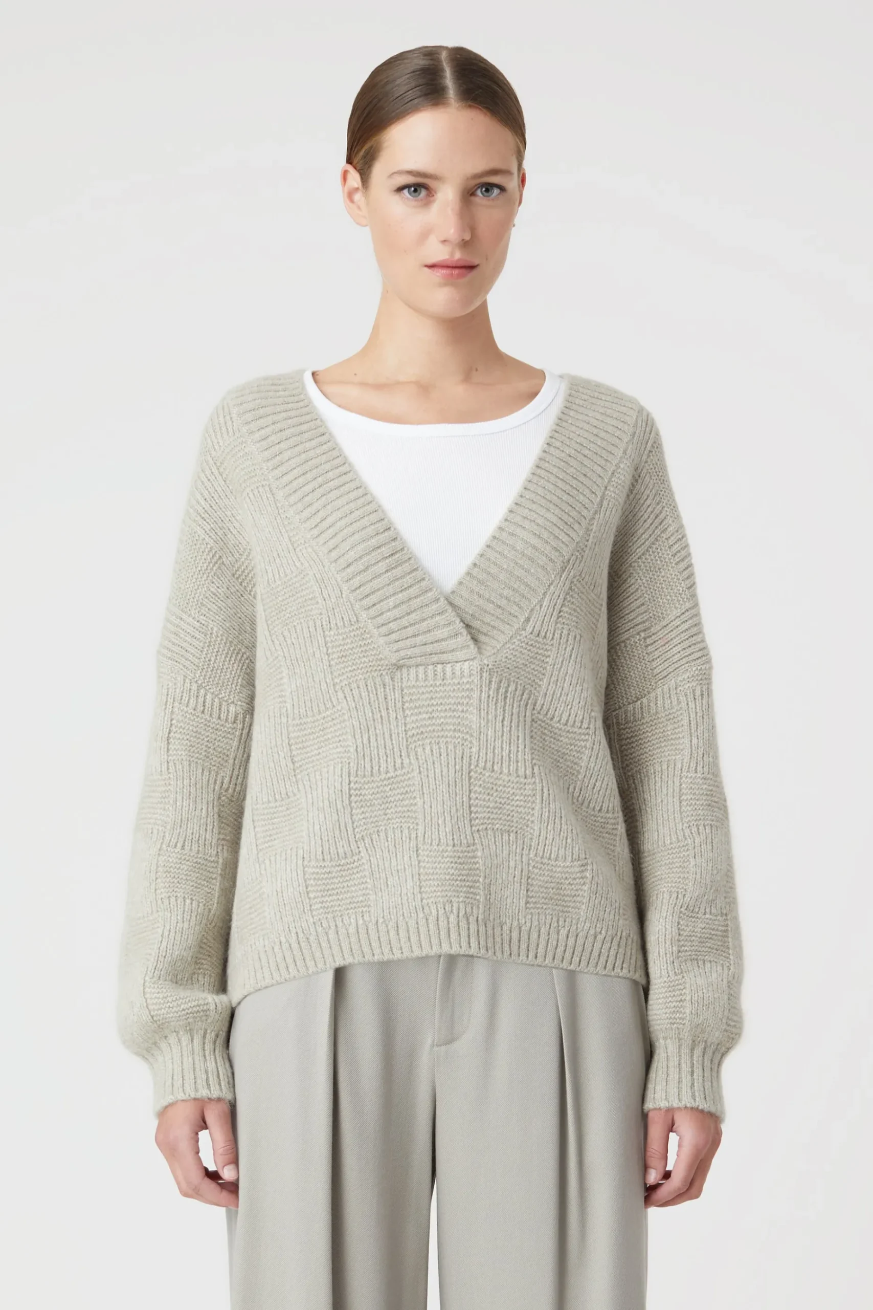 Laine Pullover En V
