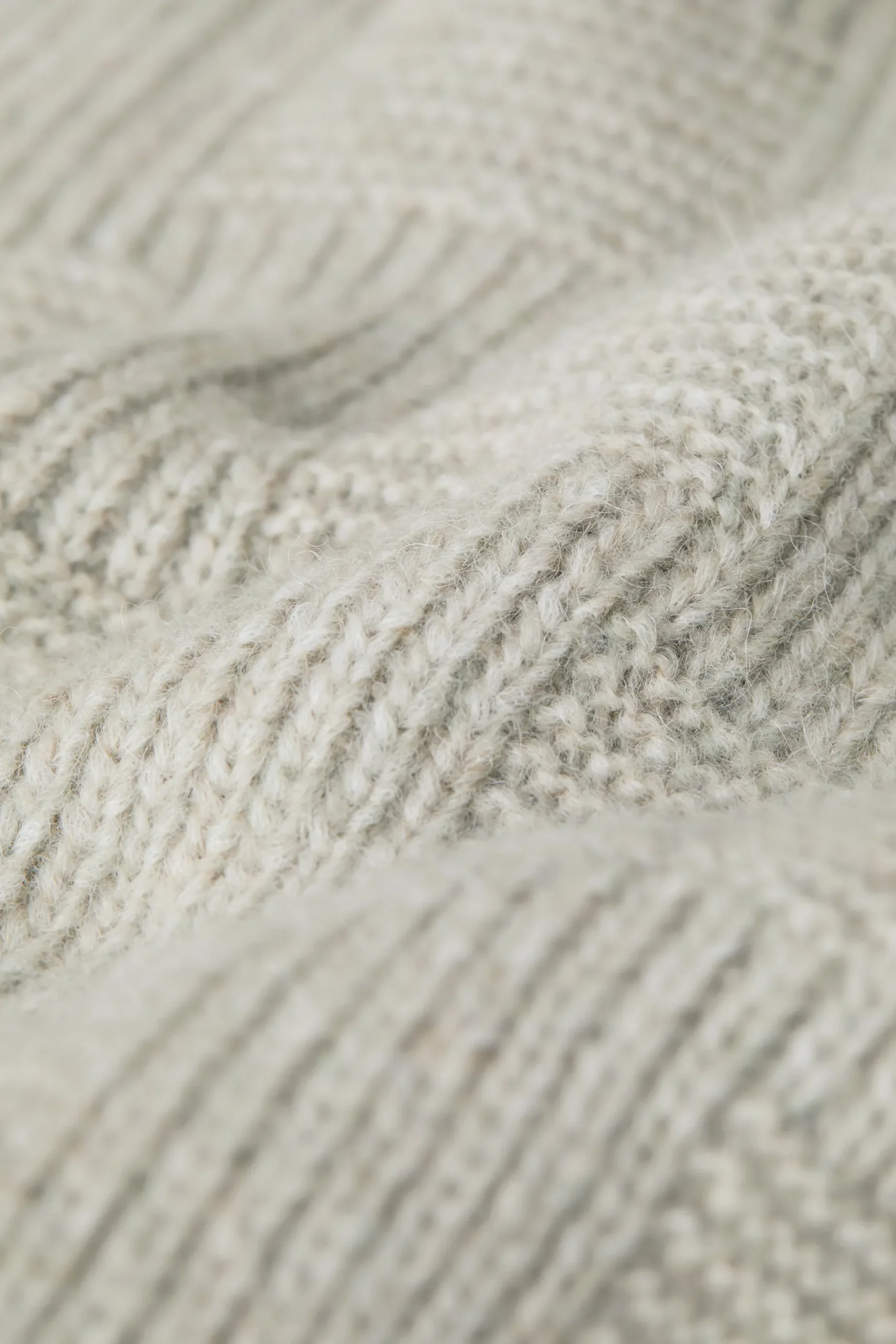 Laine Pullover En V