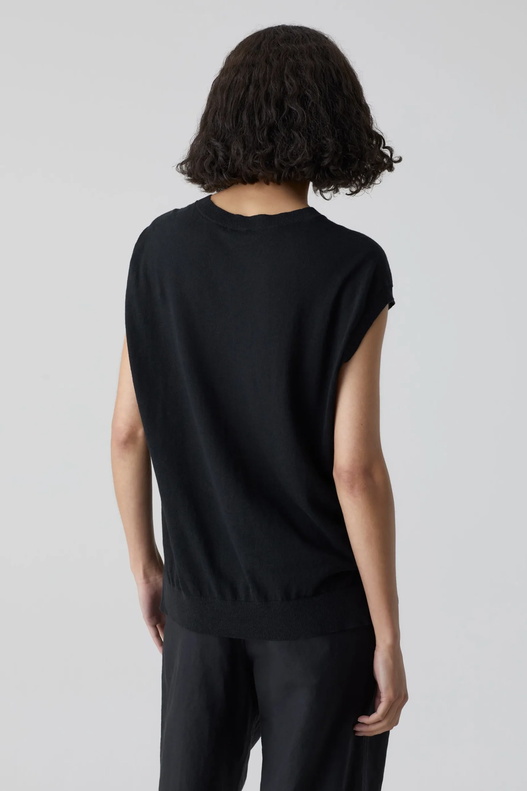 Pull Sans Manches