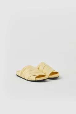 Sandales A Brides Croisees