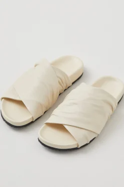 Sandales A Brides Croisees