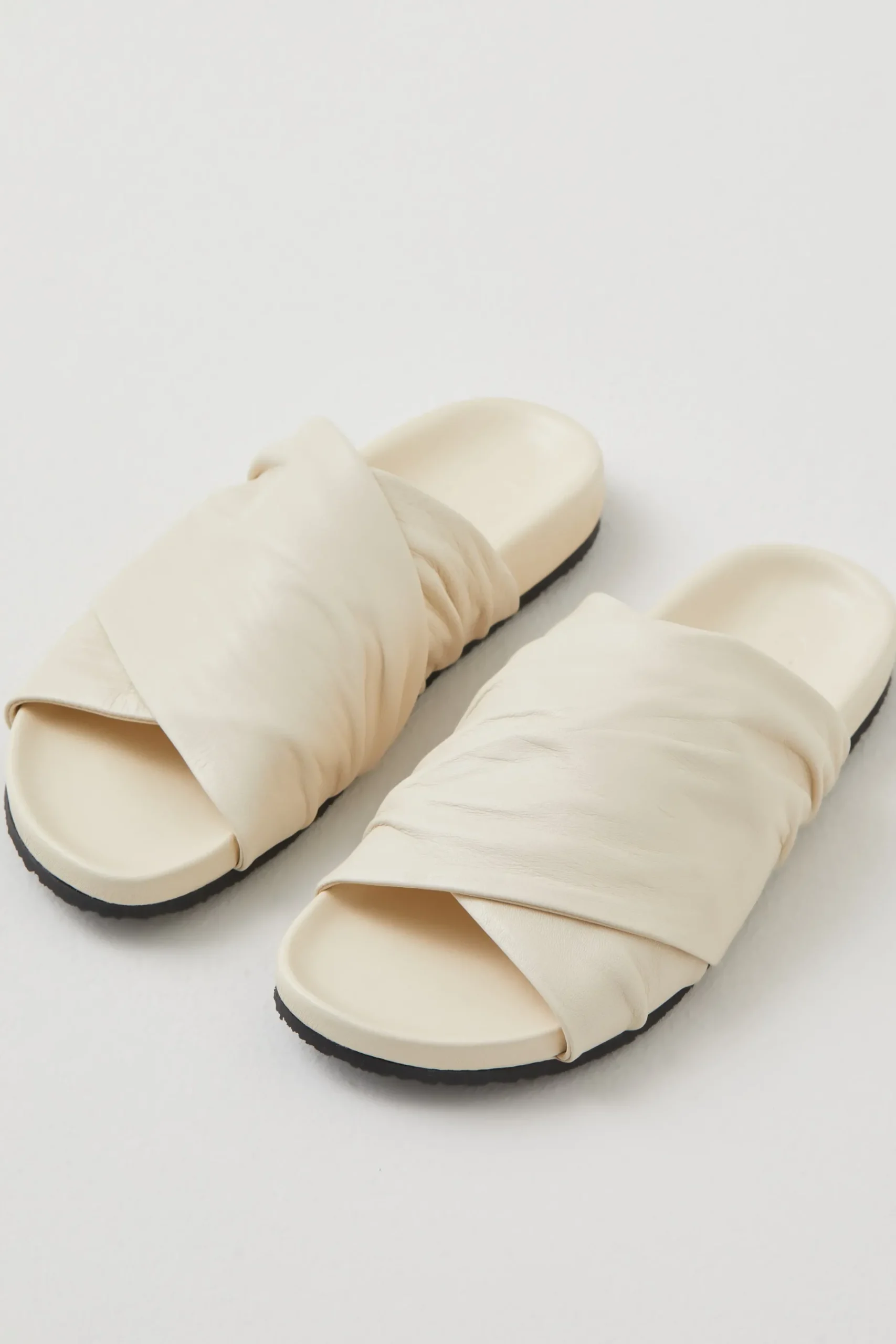 Sandales A Brides Croisees