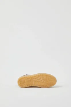 Sneaker Basses