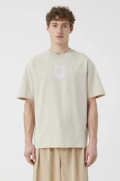 T-Shirt A Logo