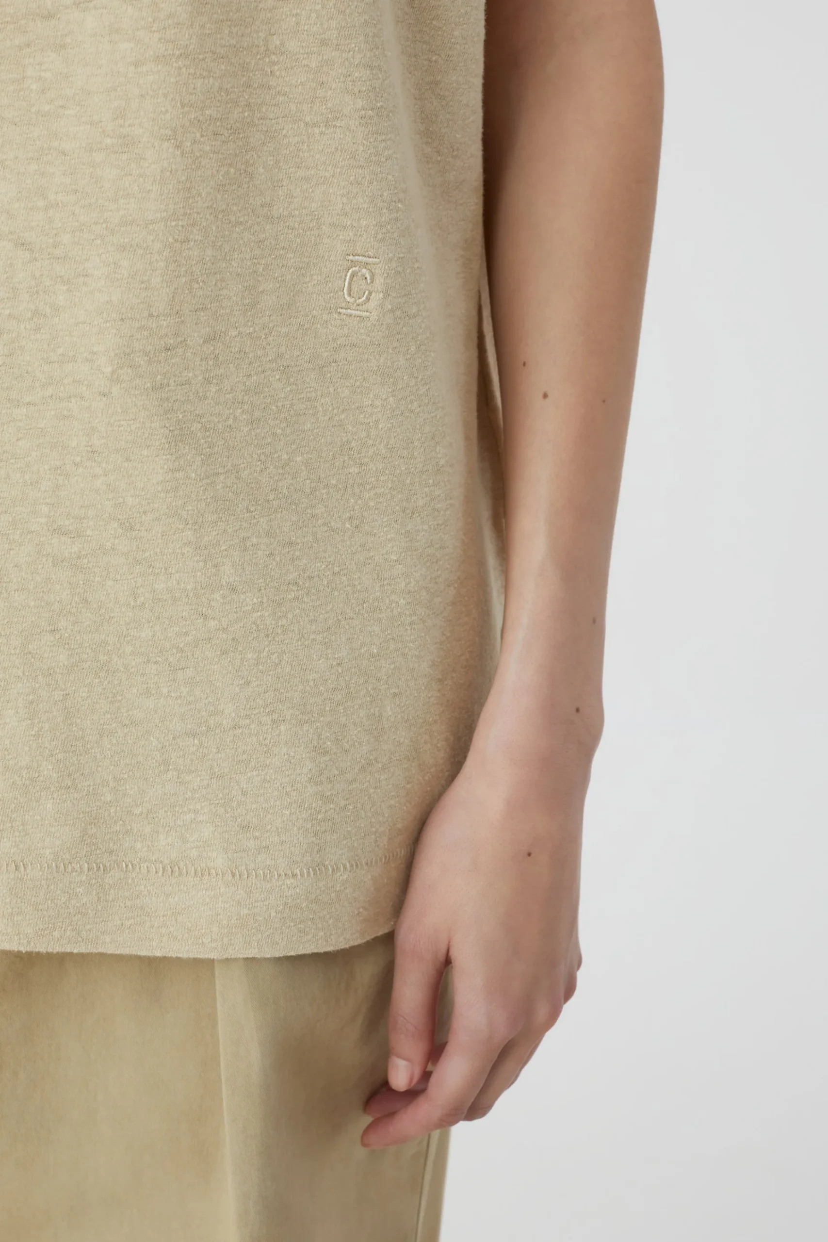 T-Shirt Sans Manches