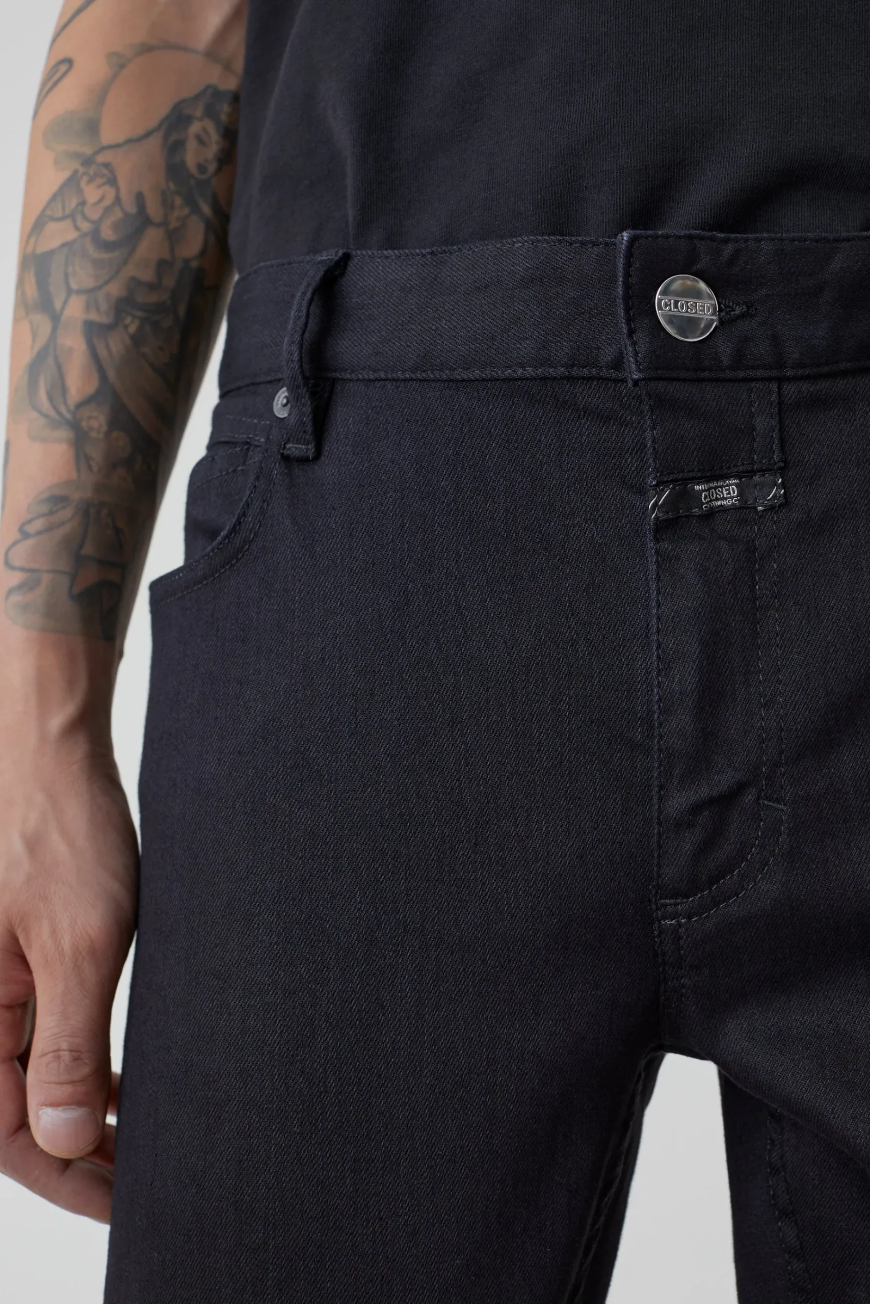 Unity Slim Jeans