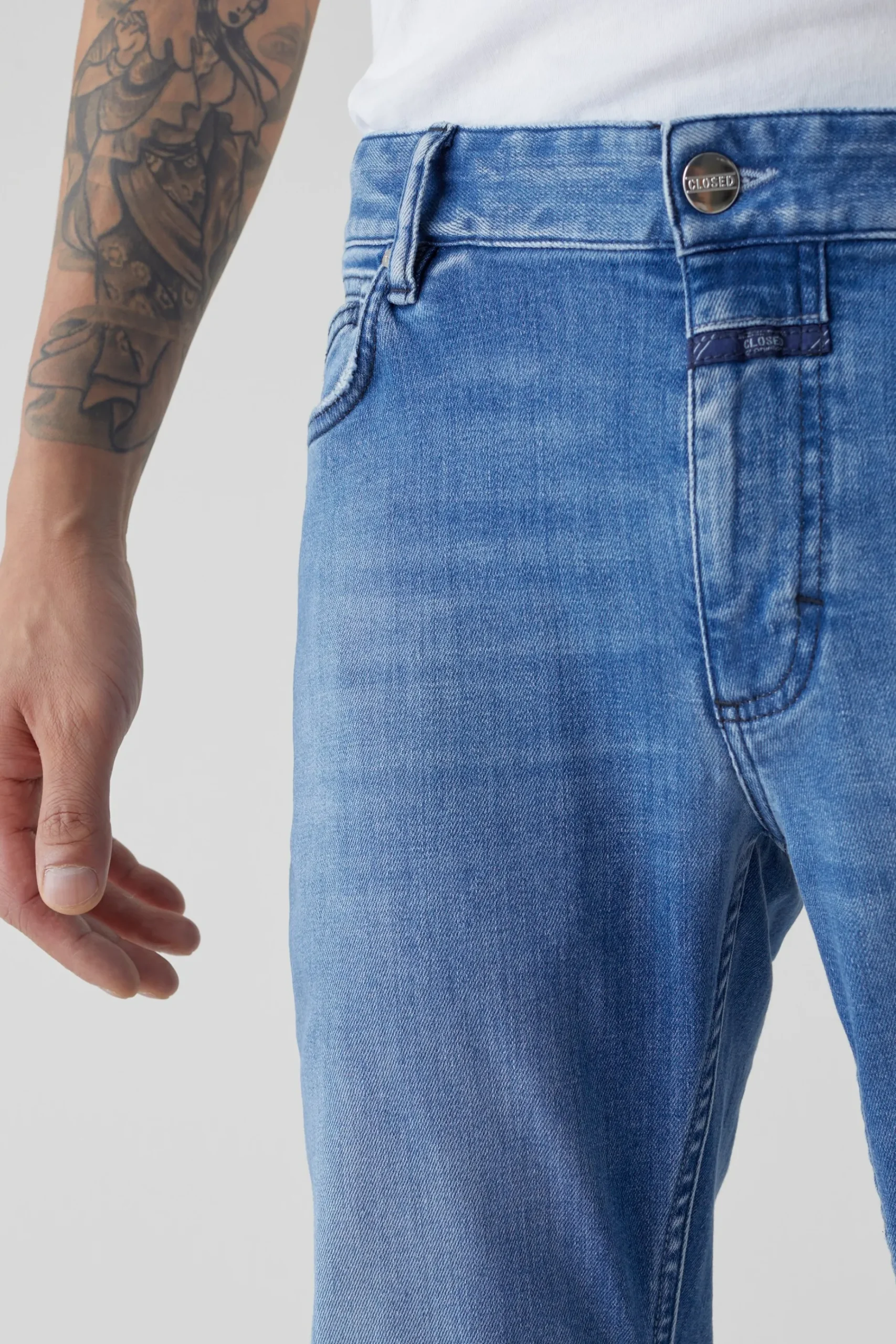 Unity Slim Jeans